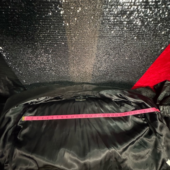 Danier BLACK LARGE flowing oversized M woman's 90's swing jacket. - Picture 12 of 16